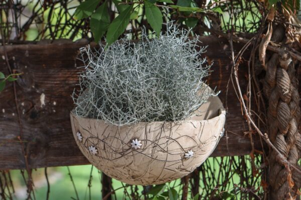 Wandampel 28 weiße Blüten