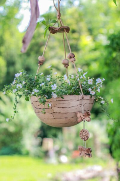 Blumenampel Halbschale natur 28