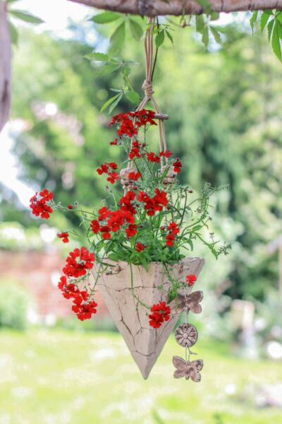 Blumenampel Pyramide